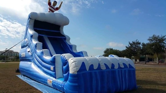 22' Tidal wave slide wet
